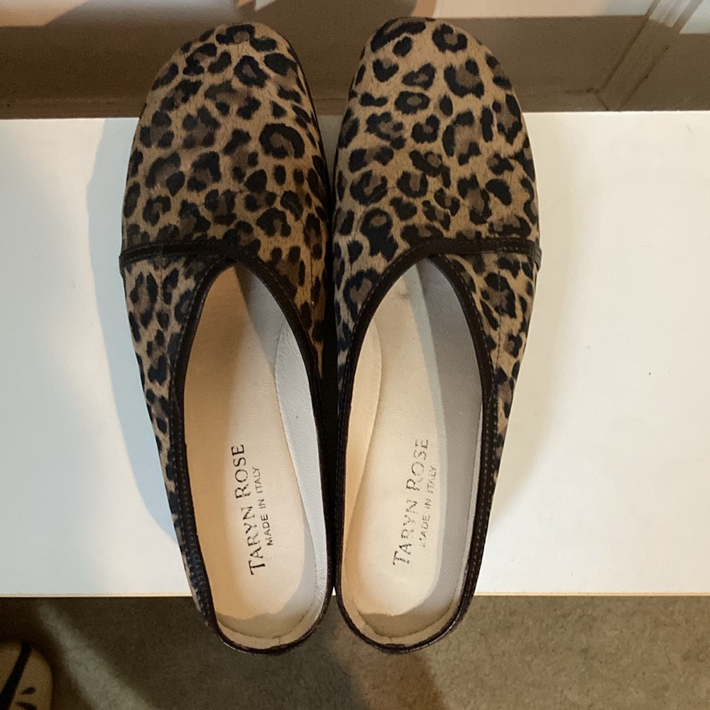 Taryn Rose Cheetah Print Slides